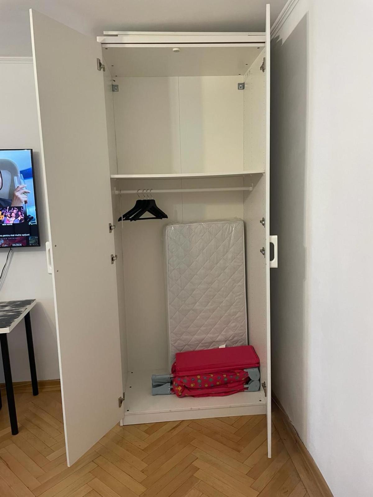 Emm Apartament - 100M Parc Si Metrou Tinererului Bucureşti Ngoại thất bức ảnh