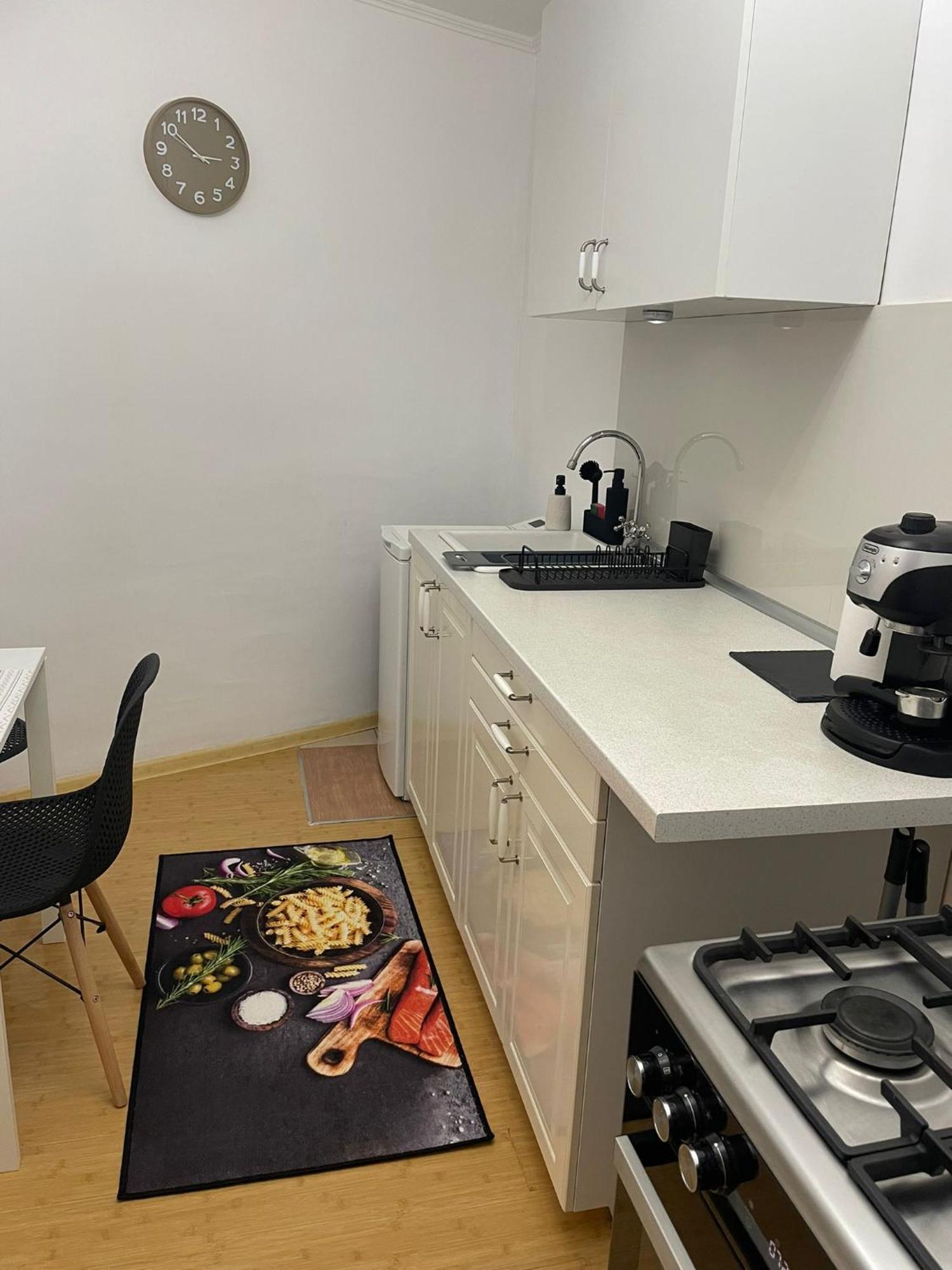 Emm Apartament - 100M Parc Si Metrou Tinererului Bucureşti Ngoại thất bức ảnh